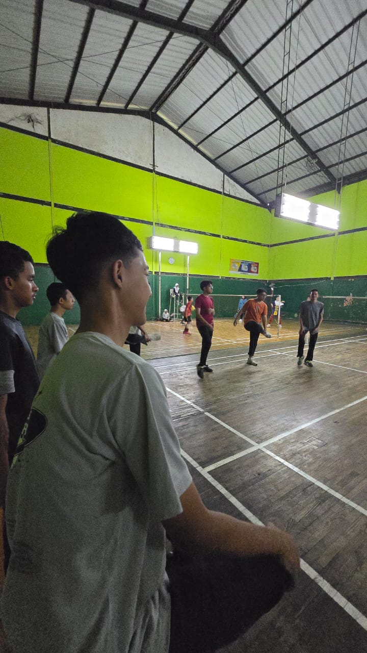 Badminton