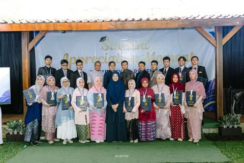 Foto bersama murid SMA pada acara Student Appreciation Moment